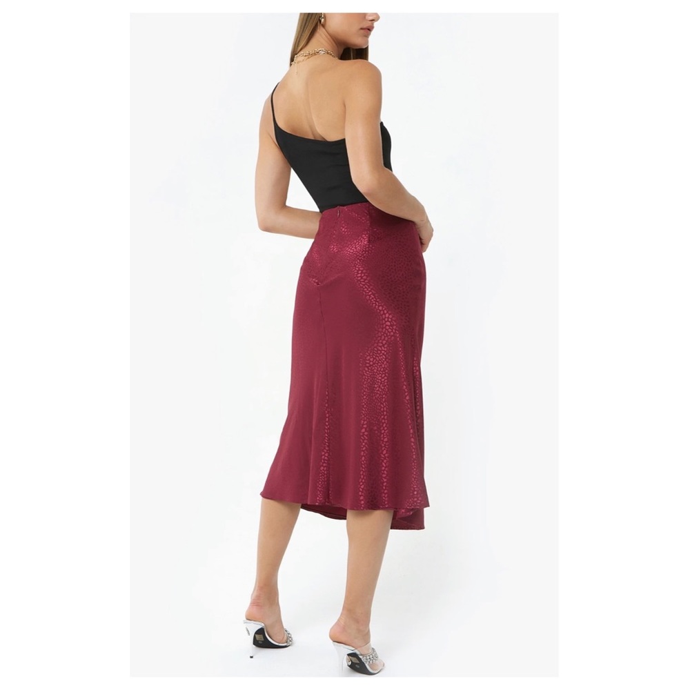 4Si3nna Valeria Skirt Luxe Satin Champagne… - Picture 5 of 9